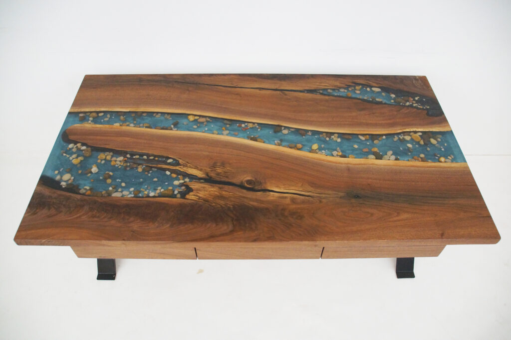http://Walnut%20Desk%20With%20Rocks%20&%20Pencil%20Drawers%2010