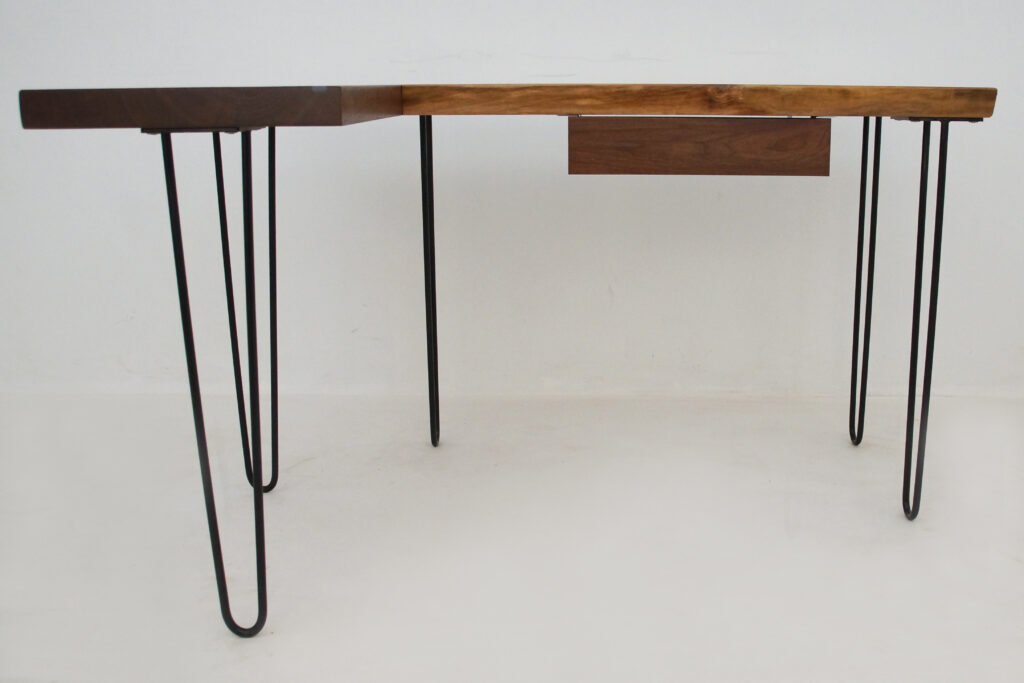 http://L%20Shaped%20Walnut%20Desk%20With%20Cup%20Holder%20and%20Grommet%2013