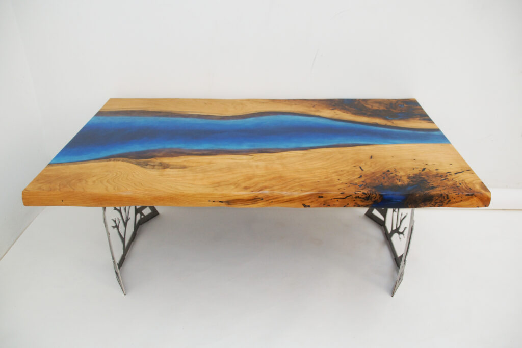 http://Dual%20Epoxy%20&%20Live%20Edge%20Cherry%20Wood%20Coffee%20Table%206