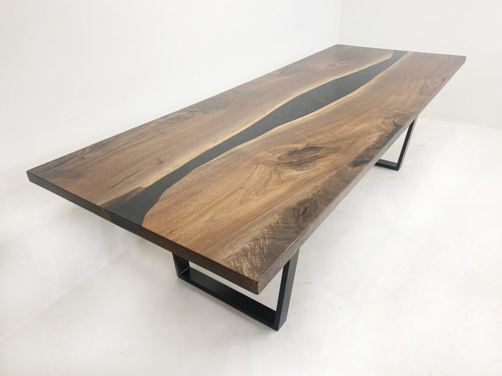 http://Translucent%20Black%20Epoxy%20&%20Walnut%20Dining%20Table%201