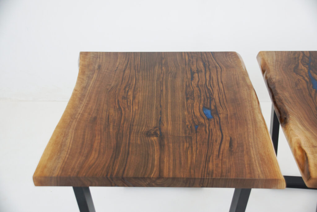 http://Blue%20Epoxy%20&%20Live%20Edge%20Walnut%20Side%20Tables%202
