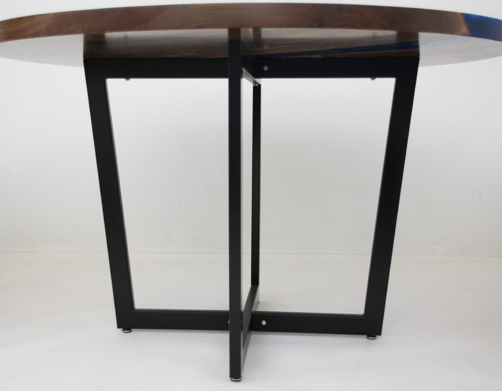 http://Blue%20Epoxy%20&%20Round%20Walnut%20Dining%20Table%205