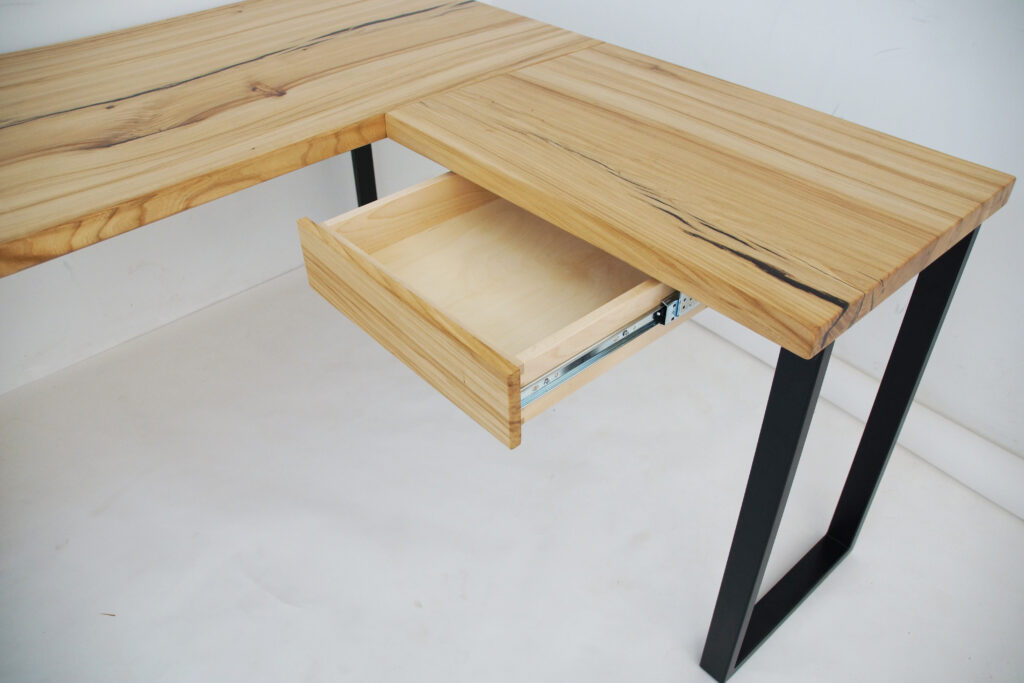 http://L%20Shaped%20Elm%20Desk%20With%20Black%20Epoxy%205