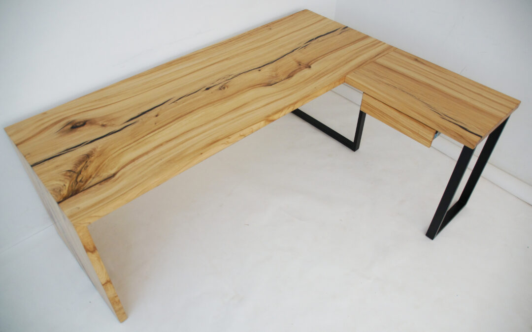 L-Shaped & Waterfall Elm Desk With Black Epoxy