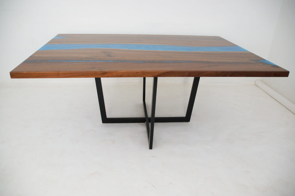 http://Small%20Walnut%20Dining%20Table%20With%20Blue%20Epoxy%203