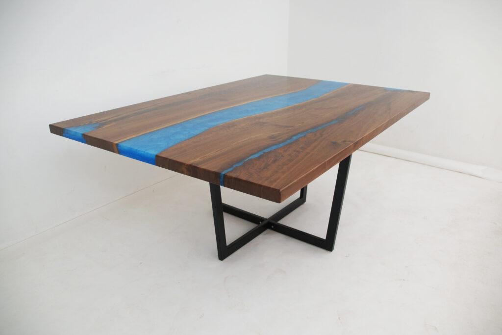 http://Small%20Walnut%20Dining%20Table%20With%20Blue%20Epoxy%201