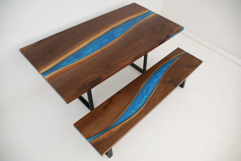 http://Matching%20Walnut%20Dining%20Table%20&%20Bench%20With%20Carribean%20Blue%20Epoxy%202