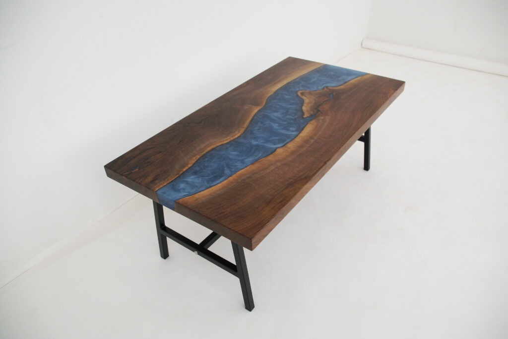 http://Walnut%20Coffee%20Table%20With%20Blue%20Epoxy