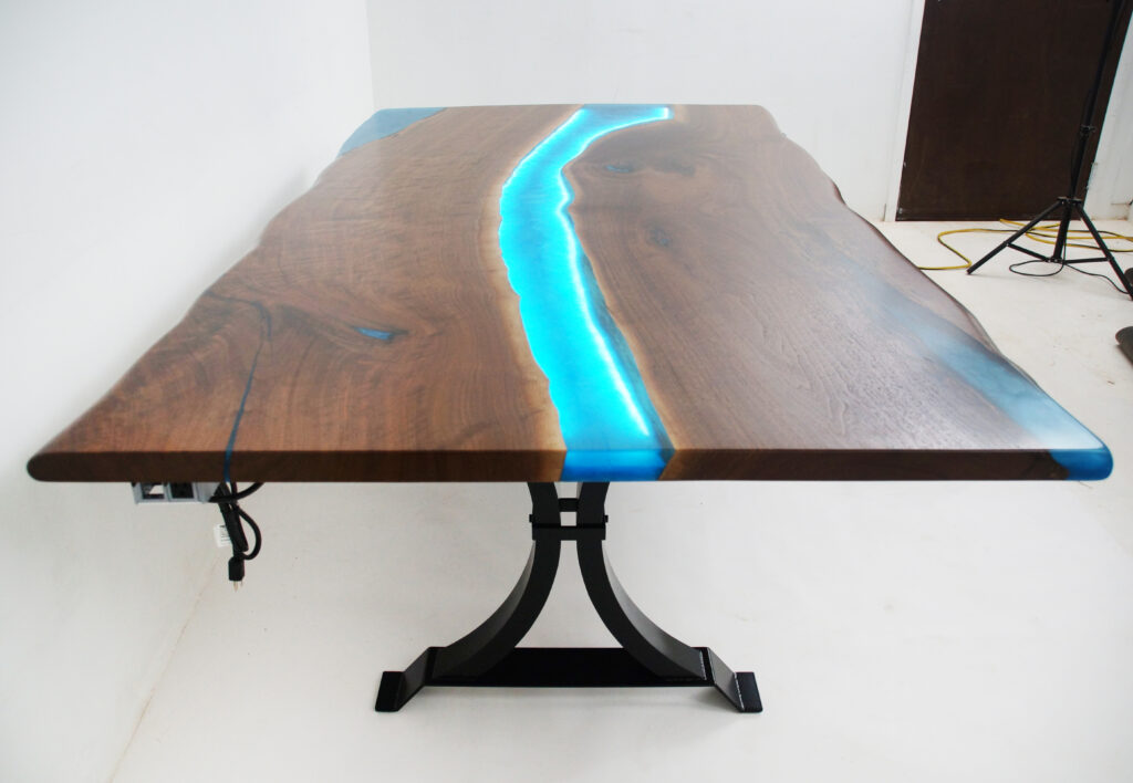 http://Live%20Edge%20Conference%20Table%20With%20LED%20Lights%201770%209