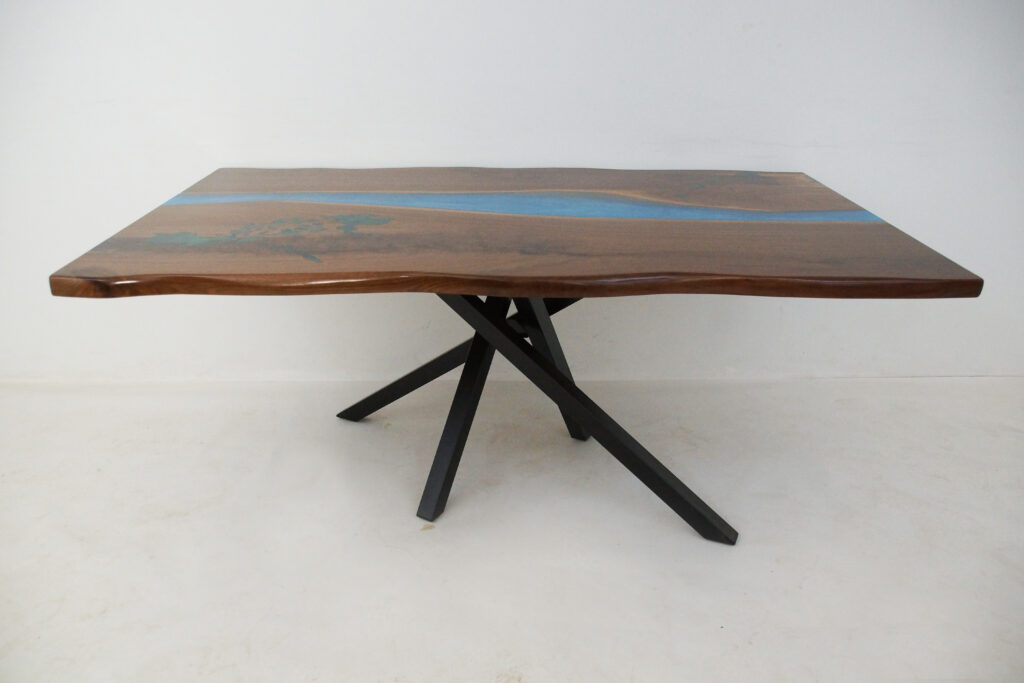 http://Live%20Edge%20Walnut%20Dining%20Table%20With%20CNC%201734%202