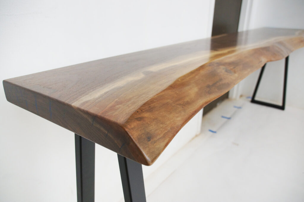 http://River%20Dining%20Table%20With%20Matching%20Live%20Edge%20Walnut%20Sofa%20Table%201736%2018
