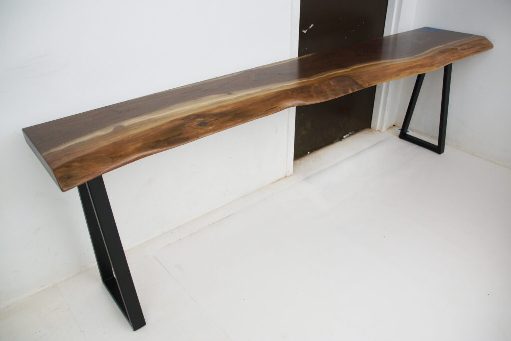 http://River%20Dining%20Table%20With%20Matching%20Live%20Edge%20Walnut%20Sofa%20Table%201736%2016