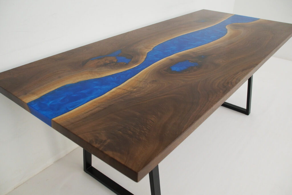http://River%20Dining%20Table%20With%20Matching%20Live%20Edge%20Walnut%20Sofa%20Table%201736%2013
