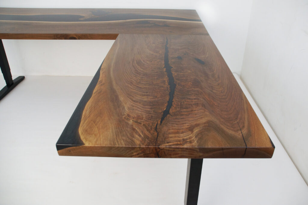 http://Standing%20L%20Shaped%20Desk%20With%20Adjustable%20Base%201759%2019