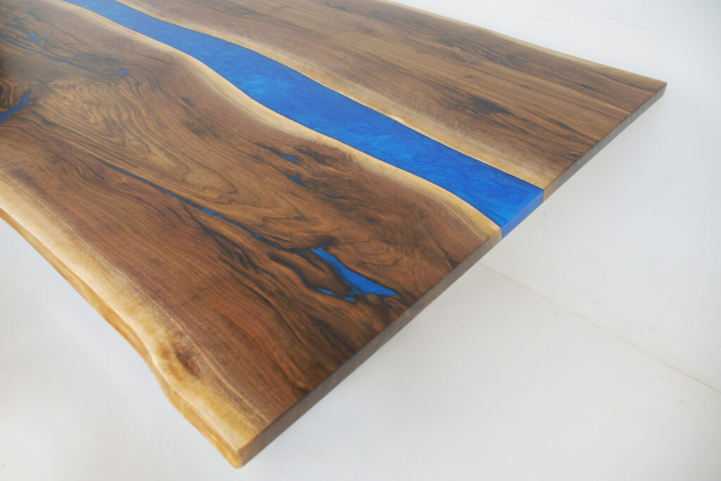 http://Matching%20Live%20Edge%20Table%20and%20Bench%201761%2012
