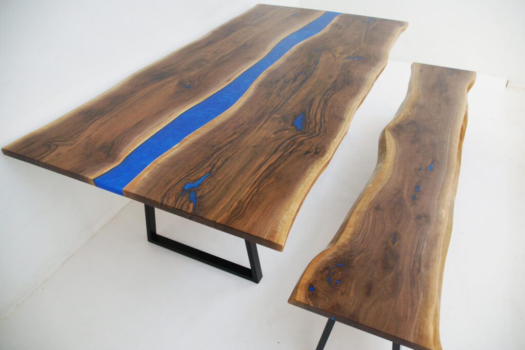 http://Matching%20Live%20Edge%20Table%20and%20Bench%201761%207