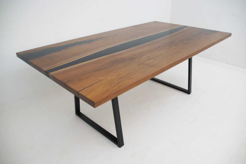 http://Walnut%20River%20Dining%20Table%20With%20Black%20Epoxy%201781%201