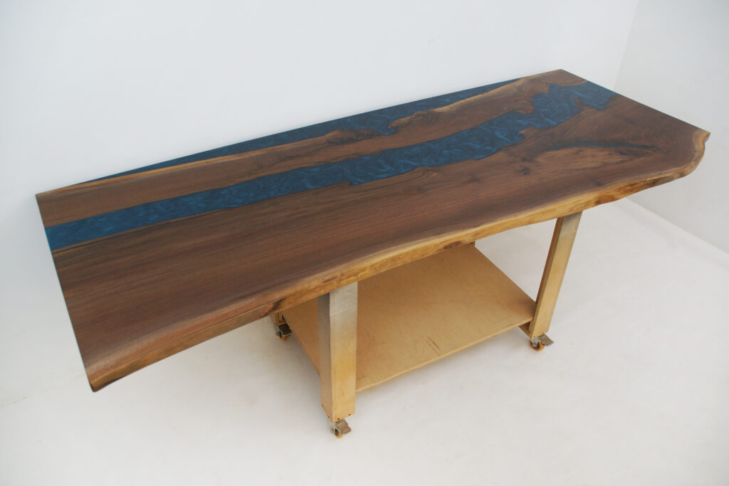 http://Live%20Edge%20Walnut%20&%20Epoxy%20Kitchen%20Island%20Top%201804%202
