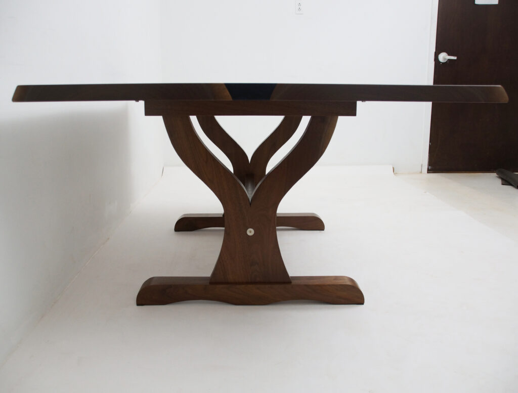 http://Live%20Edge%20Walnut%20Dining%20Table%201783%204