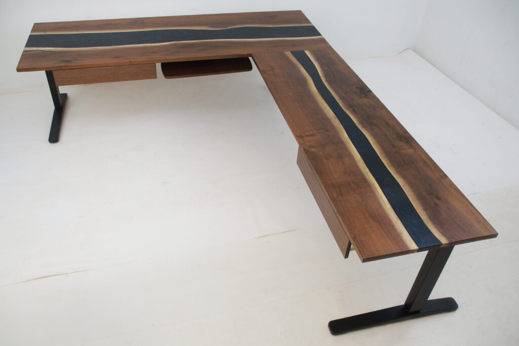 http://Sit%20Stand%20Walnut%20River%20Desk%201769%201