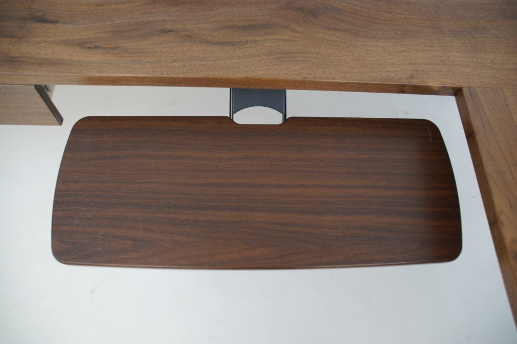 http://Sit%20Stand%20Walnut%20River%20Desk%201769%208