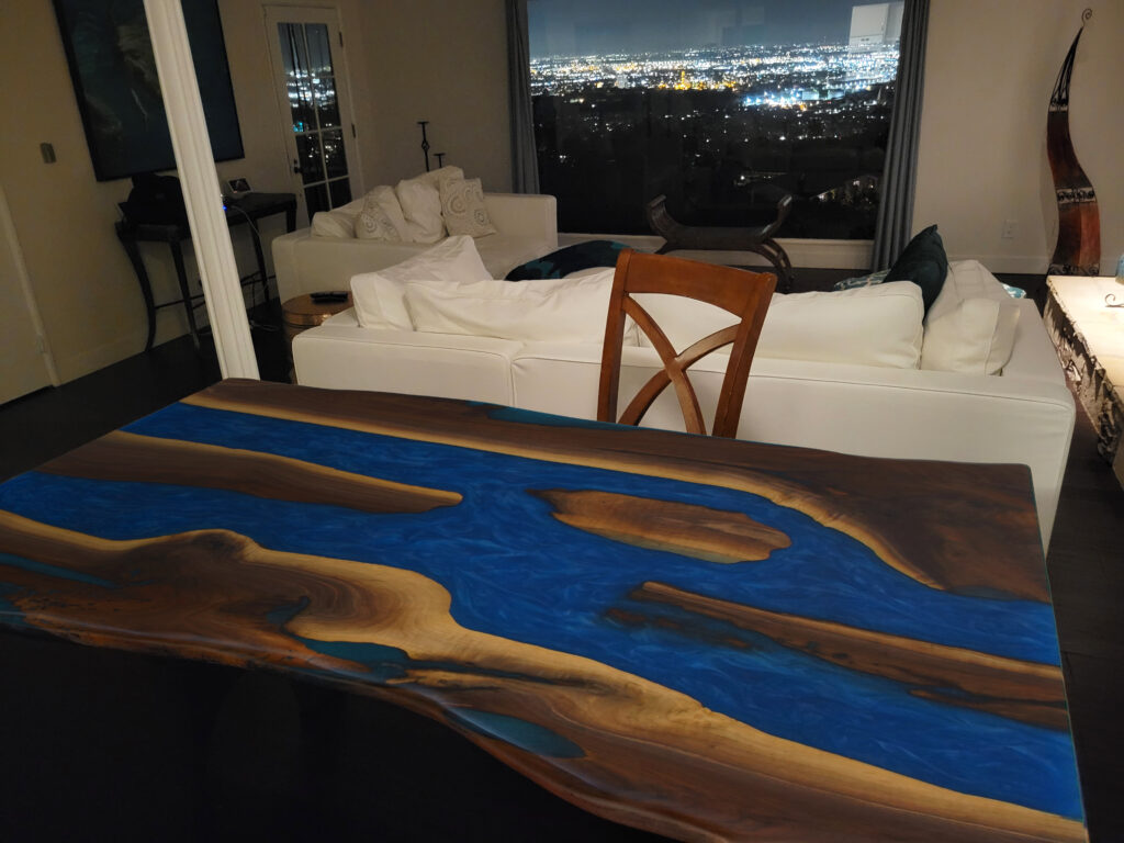 http://Live%20Edge%20Walnut%20River%20Table%201858%2010