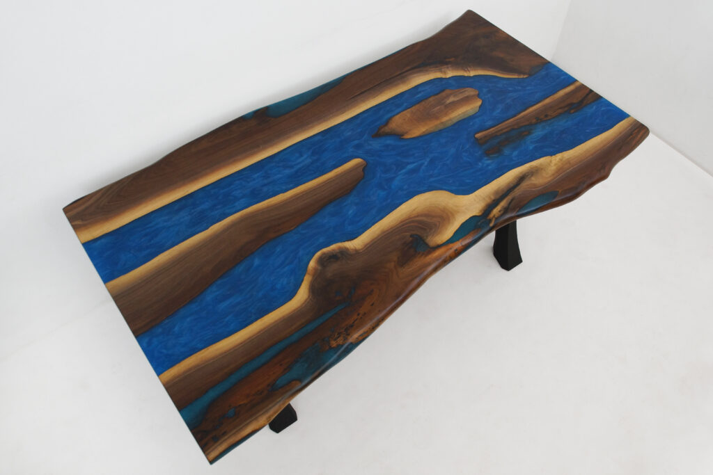 http://Live%20Edge%20Walnut%20River%20Table%201858%203