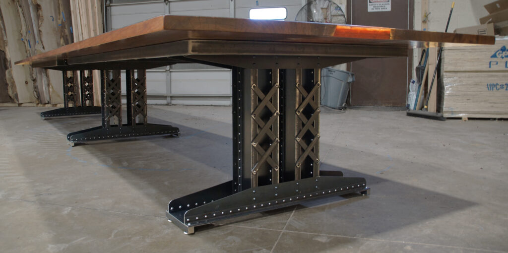 http://22%20ft%20Epoxy%20River%20Conference%20Table%201860%205