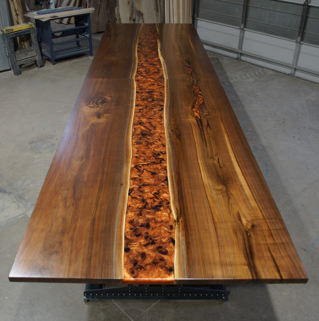 http://22%20ft%20Epoxy%20River%20Conference%20Table%201860%203
