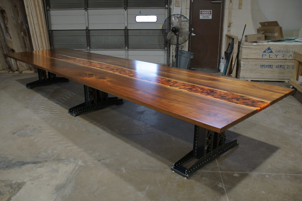 http://22%20ft%20Epoxy%20River%20Conference%20Table%201860%202
