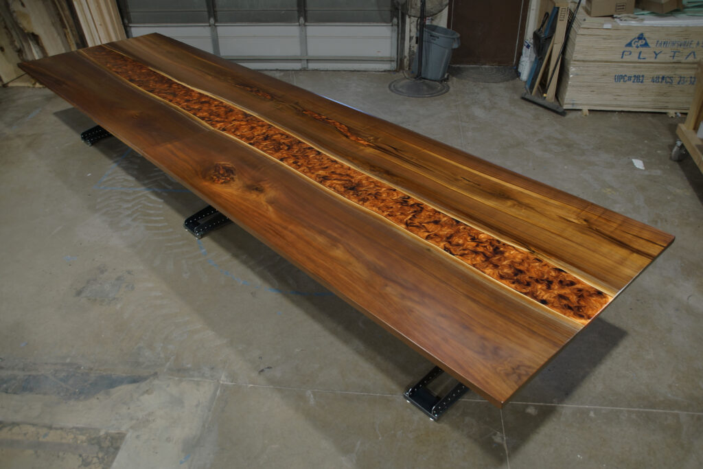 http://22%20ft%20Epoxy%20River%20Conference%20Table%201860%201