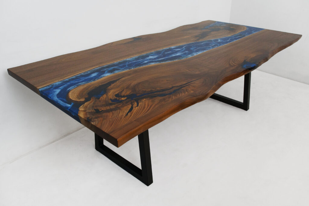 http://Live%20Edge%20River%20Dining%20Table%20With%20Lace%20Detailing%201879%202