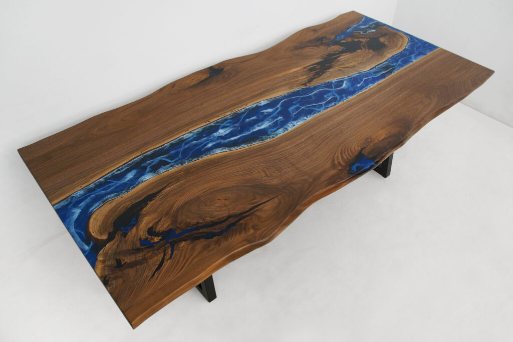 http://Live%20Edge%20River%20Dining%20Table%20With%20Lace%20Detailing%201879%201