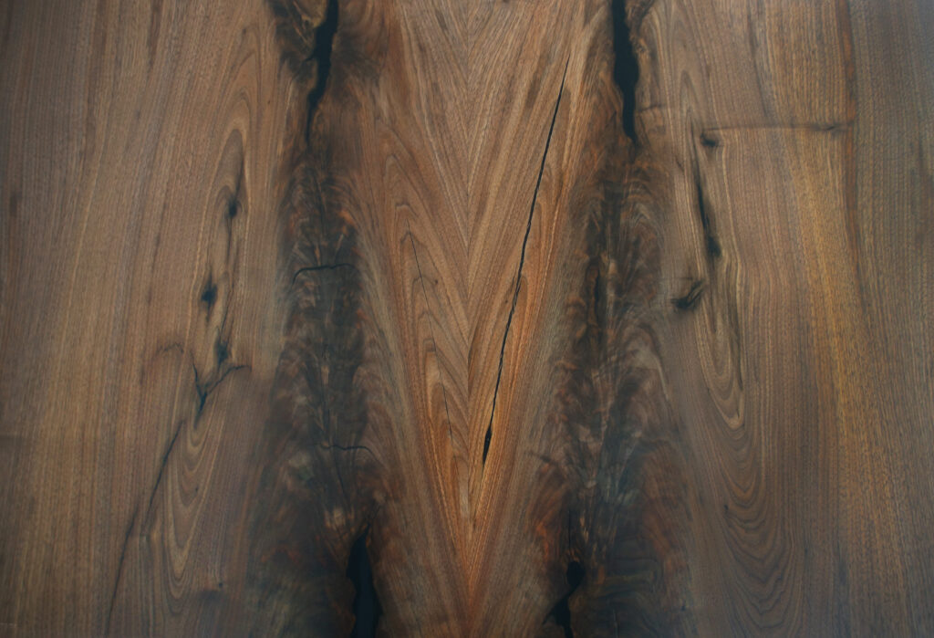 http://Large%20Matching%20Walnut%20Table%20&%20Bench%201799%205