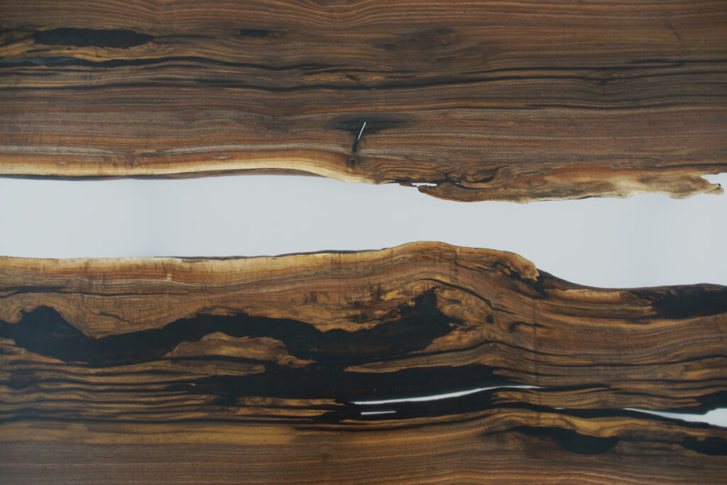 http://Walnut%20Epoxy%20River%20Dining%20Table%201802%206