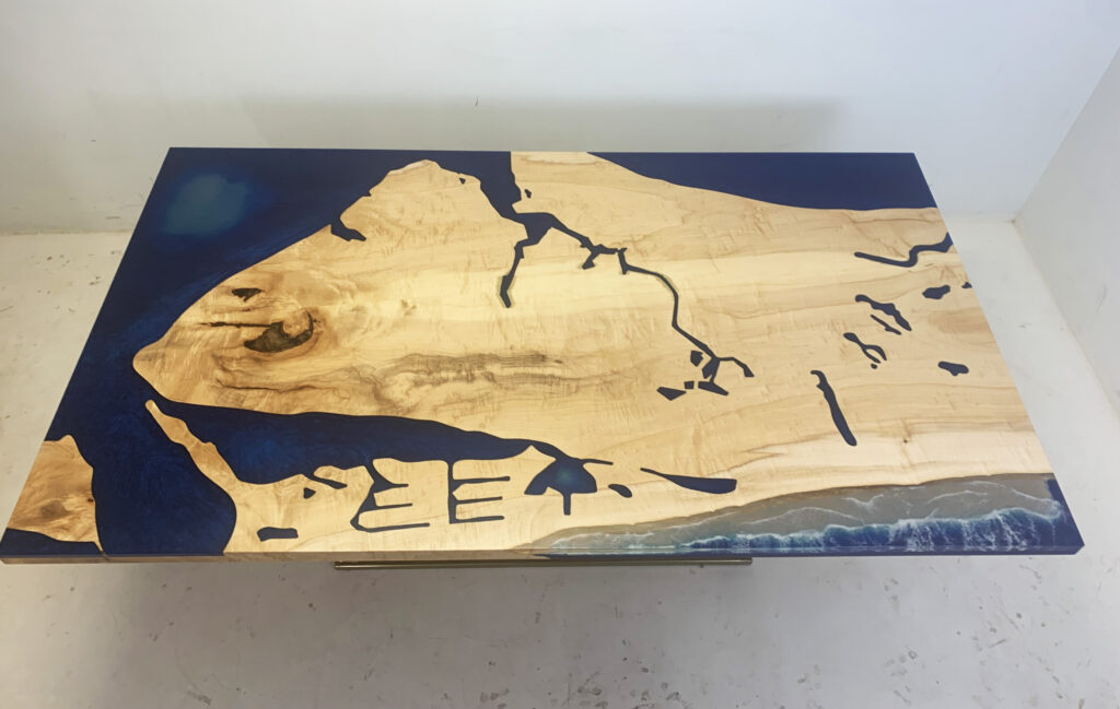 http://Maple%20Dining%20Table%20With%20Shoreline%20Topography%202