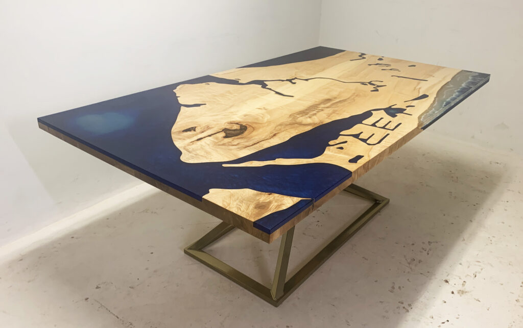 http://Maple%20Dining%20Table%20With%20Shoreline%20Topography%203
