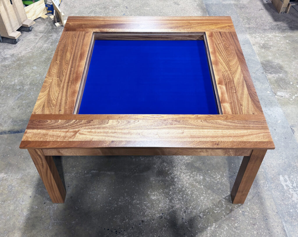 http://Mahogany%20Gaming%20Table%205