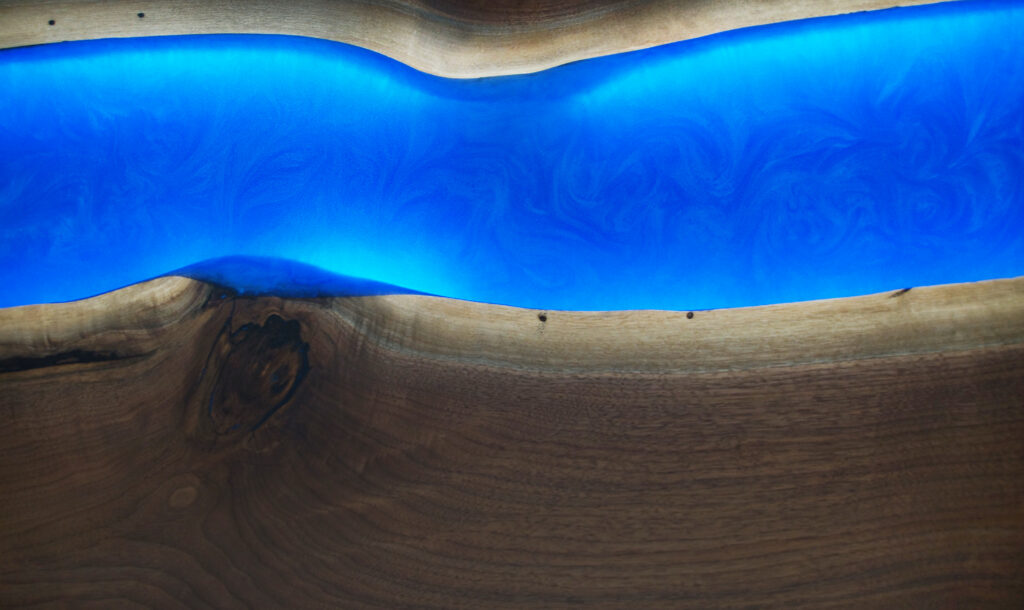 http://Walnut%20LED%20River%20Table%20With%20Blue%20Epoxy%201779%208