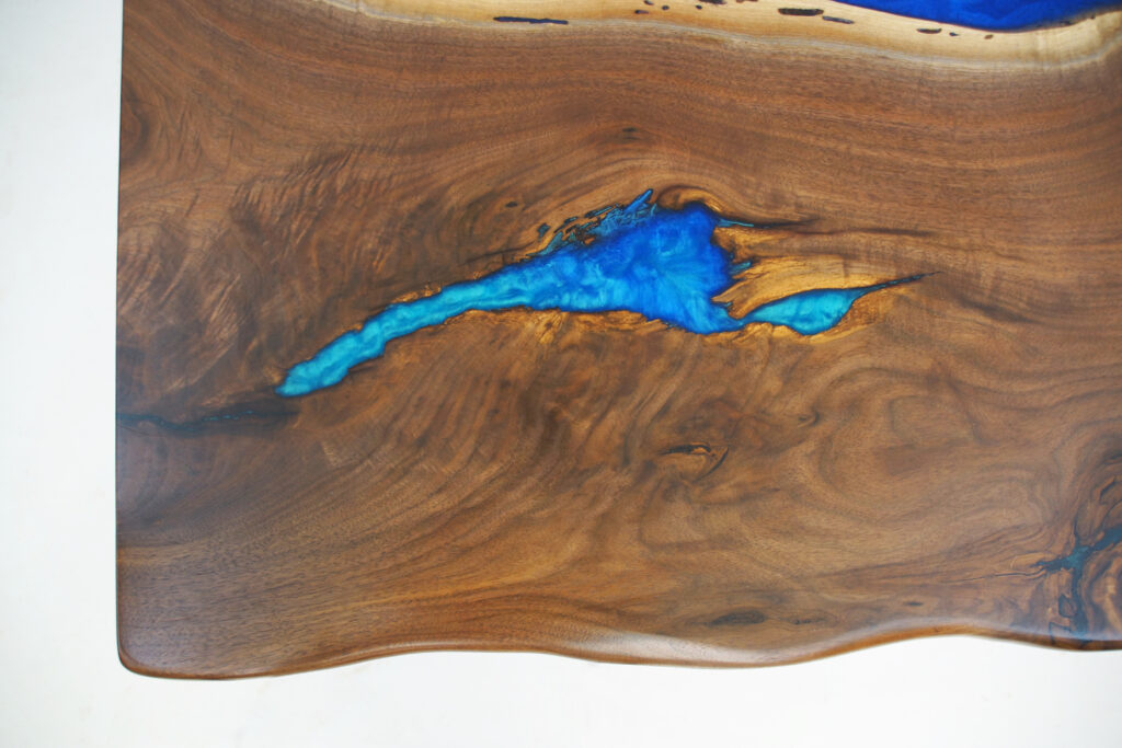 http://Live%20Edge%20Walnut%20Dining%20Table%20With%20Dual%20Blue%20Epoxy%201780%207