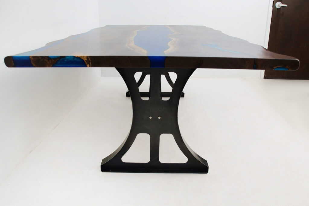 http://Live%20Edge%20Walnut%20Dining%20Table%20With%20Dual%20Blue%20Epoxy%201780%206