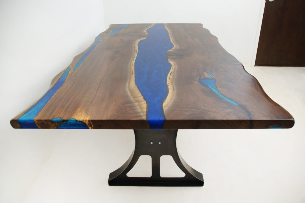 http://Live%20Edge%20Walnut%20Dining%20Table%20With%20Dual%20Blue%20Epoxy%201780%202