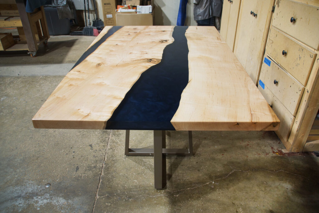 http://Maple%20Kitchen%20Table%20With%20Epoxy%20River%201828%202