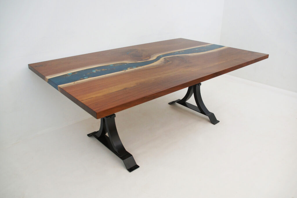 http://Extendable%20Walnut%20Dining%20Table%20with%20River%20Rocks%20&%20Gold%201786%201