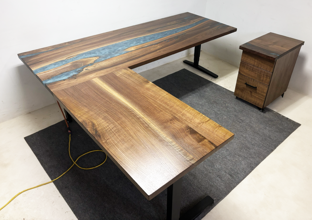 http://Height%20Adjustable%20Walnut%20Desk%20With%20Drawers%209