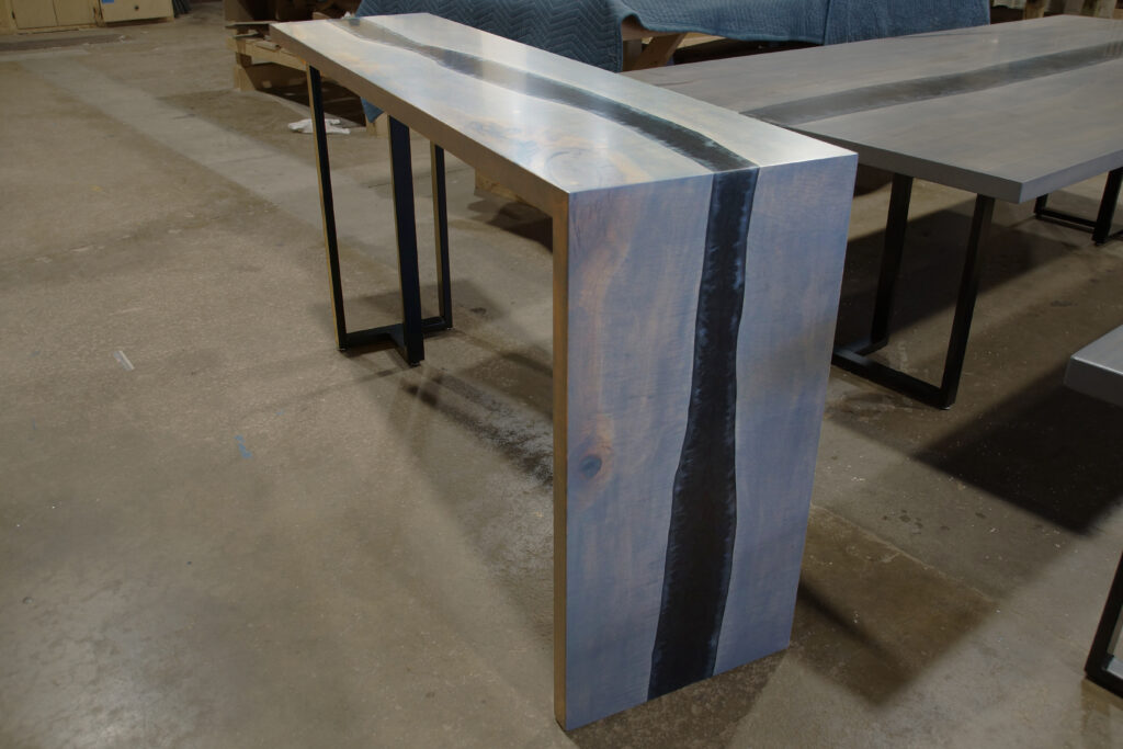 http://Gray%20Stained%20Maple%20River%20Table%20Set%201815%204