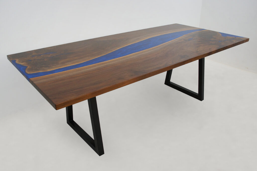 http://Walnut%20Dining%20Table%20With%20Blue%20Epoxy%201915%202