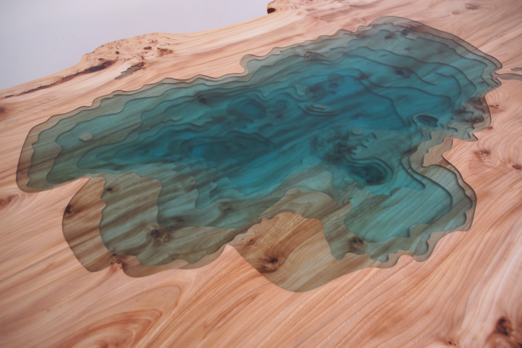 http://Elm%20Table%20With%203D%20Engraving%20Of%20Lake%20Tahoe%201885%207
