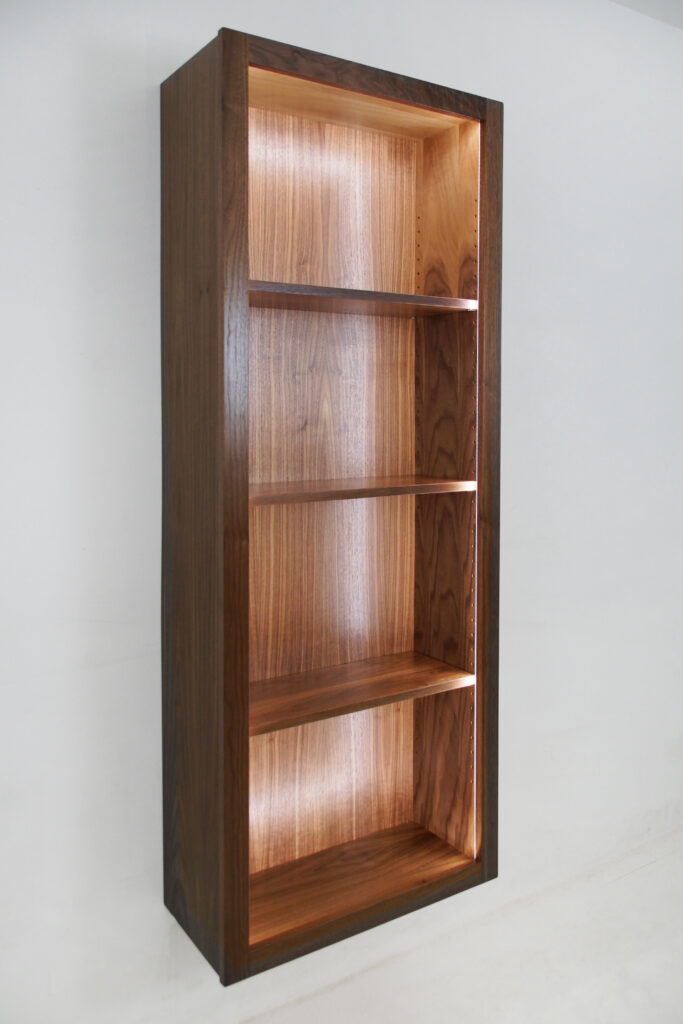 http://Walnut%20Display%20Case%20With%20LED%20Lights%200052%203