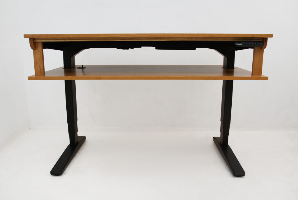 http://Height%20Adjustable%20Standing%20Animation%20Desk%20With%20Interchangeable%20Panels%200051%2011
